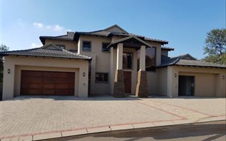 5 Bedroom House in Sable Hills Waterfront Estate