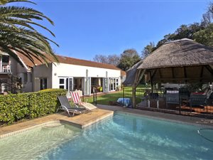 9 Bed House in Winston Ridge