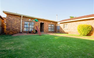 3 Bedroom House in Actonville