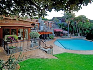 4 Bed House in Floracliffe