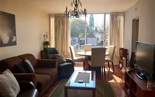 2 Bedroom Apartment in Bordeaux