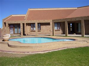 4 ha Farm in Oranjeville