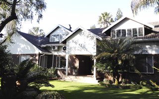 4 Bedroom House in Ninapark