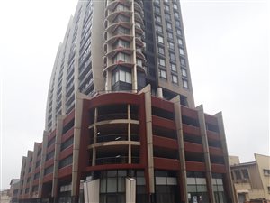 640 m² Commercial space in Point Waterfront