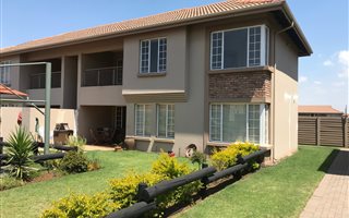 2 Bedroom Apartment in Brentwood