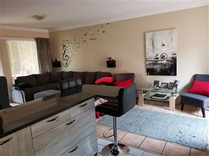 2 Bed Townhouse in Rietvalleirand