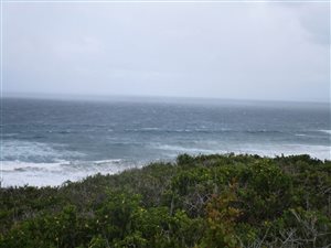 1250 m² Land available in Moquini Coastal Estate