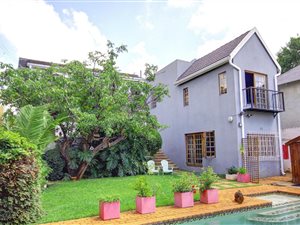 6 Bed House in Melville