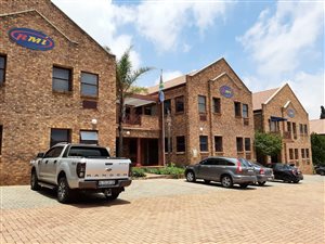 1294 m² Commercial space in Ferndale