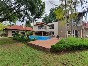4 Bed House in Oaklands