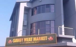 40 m² Retail Space in Savoy Estate