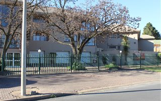 2 Bedroom Townhouse in Three Rivers