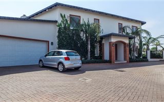 3 Bedroom House in Helderwyk