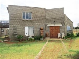 8.6 ha Farm in Bloemdal