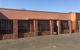 1385 m² Industrial space in Benoni South