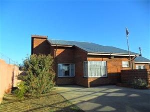 3 Bed House in Acaciaville