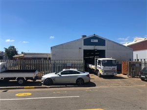 800 m² Industrial space in Paarden Eiland