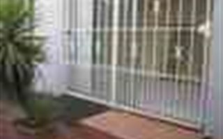 1 Bedroom Garden Cottage in Ferndale