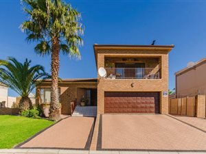 3 Bed House in Langeberg Heights