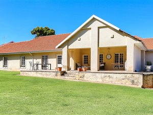 3 Bedroom House in Savoy Estate