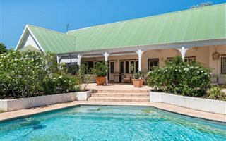 4 Bedroom House in Constantia Upper