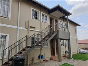 2 Bed Apartment in Comet