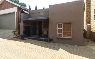 2 Bedroom House in Bronkhorstbaai