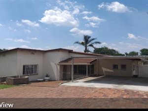5 Bed House in Illiondale