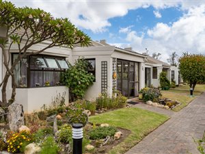 2 Bed Apartment in Bizweni