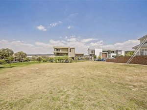 1279 m² Land available in Steyn City