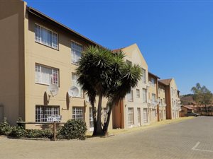 3 Bed Townhouse in Alan Manor