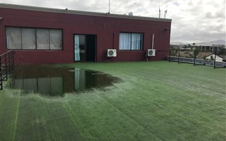 160 m² Commercial space in Tableview
