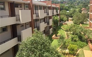 2 Bedroom Apartment in Monument Park