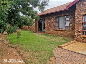 2 Bed House in Mackenzieville
