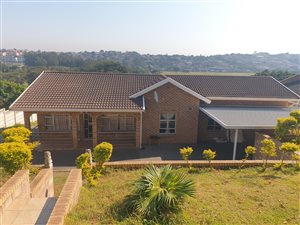 4 Bed House in Treasure Beach