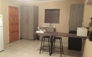 1 Bedroom Apartment in Kimberley