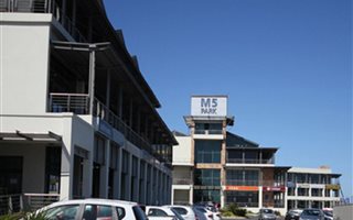 380 m² Commercial space in Maitland