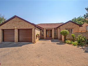 3 Bed Townhouse in Kyalami Hills