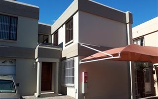 3 Bedroom Cluster in Morningside Manor