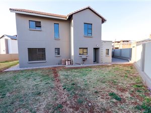 4 Bed House in Eldo Meadows