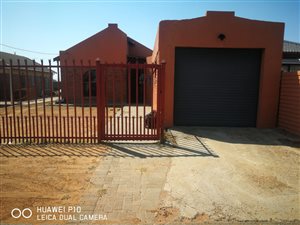 3 Bed House in Heidedal