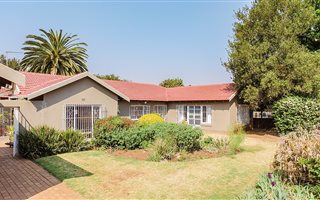 4 Bedroom House in Brackenhurst