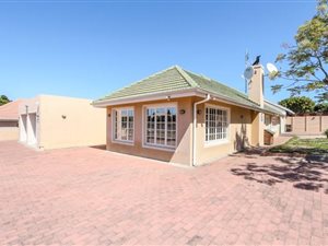 3 Bed House in Meadowridge