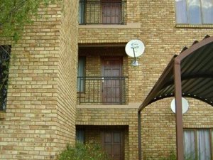 2 Bed Apartment in Randfontein