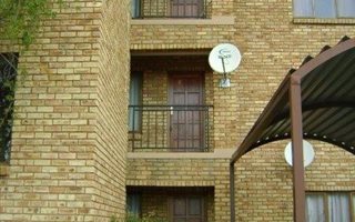 2 Bedroom Apartment in Randfontein