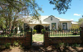 4 Bedroom House in Smithfield