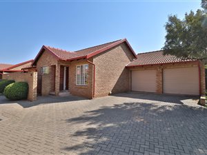 3 Bed Townhouse in Die Wilgers
