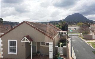 2 Bedroom Townhouse in Somerset Ridge