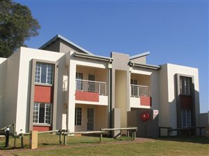 2 Bed Townhouse in Brentwood Park