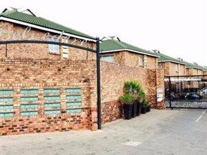 2 Bed Townhouse in Brentwood Park